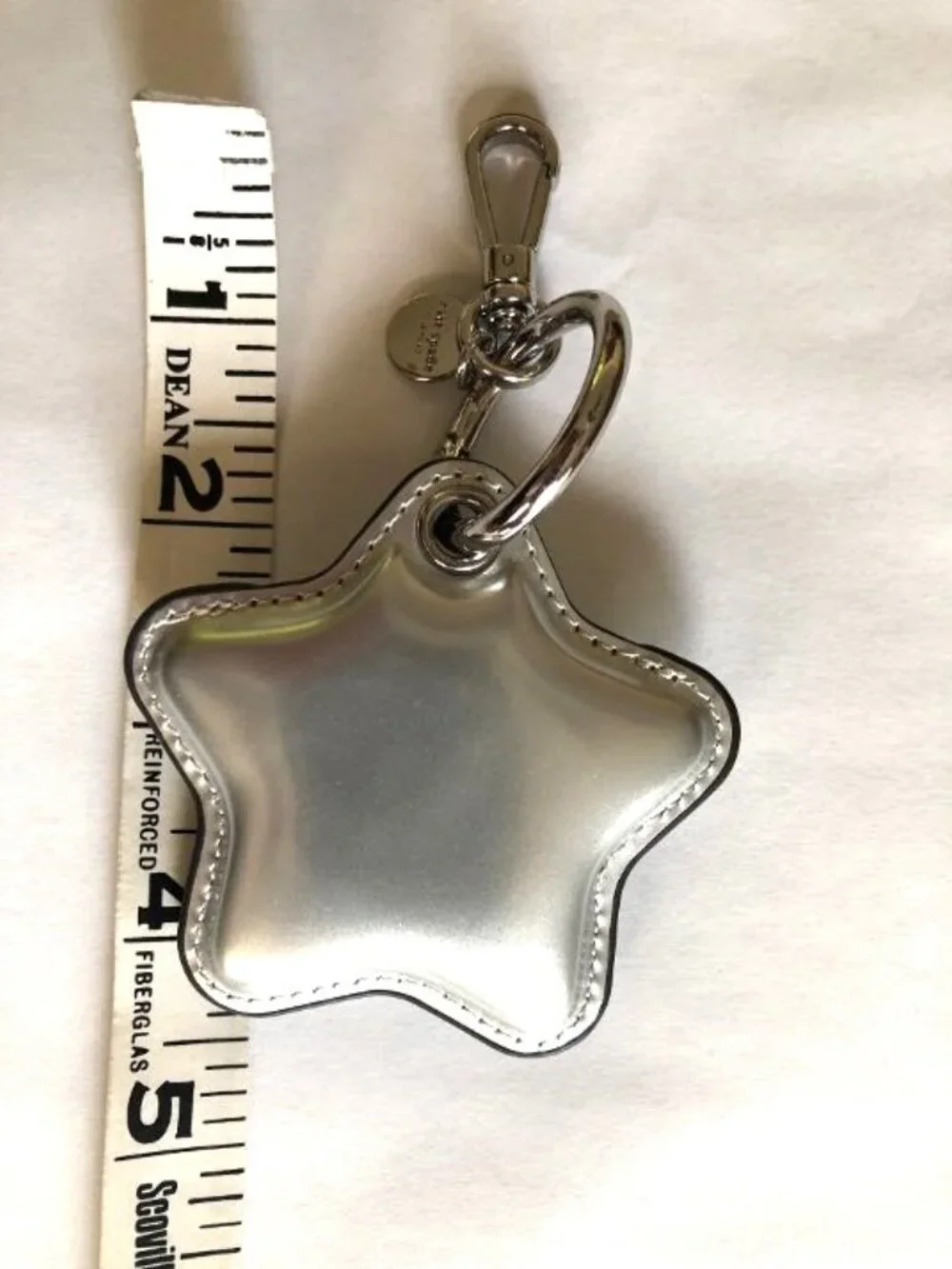 Kate Spade New York AirTag Star Charm Keychain  Color: Silver NWOT